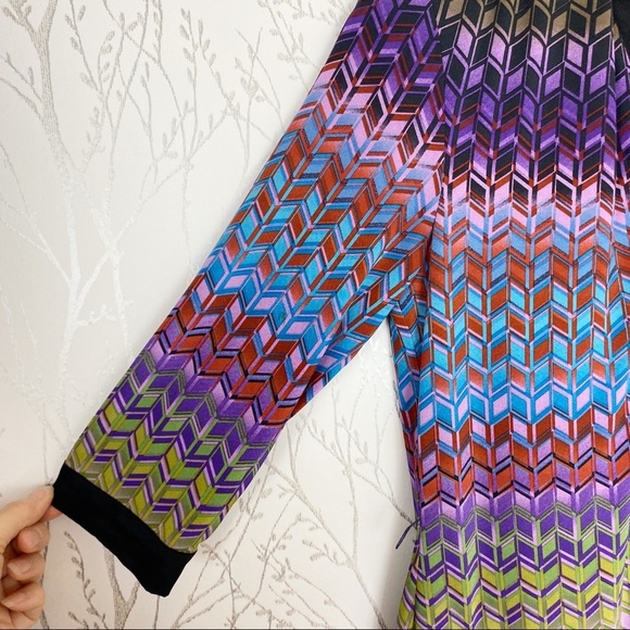 ETCETERA Bright Bold Geometric Print Shift Dress 2 - Picture 6 of 12